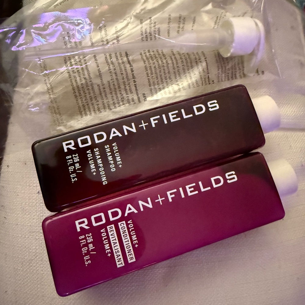 Rodan + Fields Volume Shampoo and Conditioner Set - Deep Purple